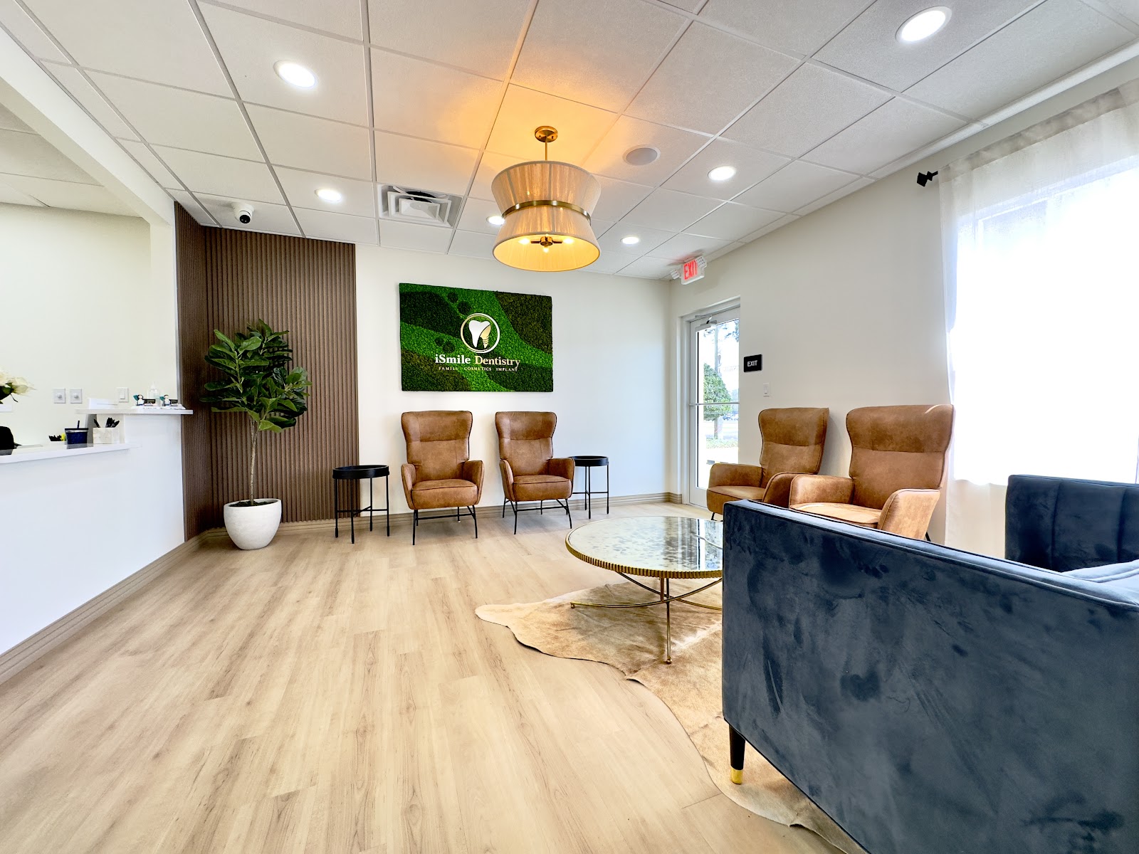 Inside iSmile Dentistry